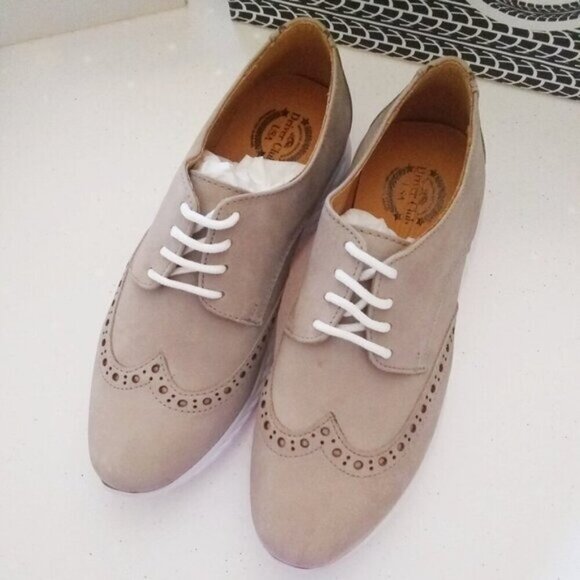NIB Taupe Suede Wingtip Women's Drivers Derbys 5.5 MSRP $120 - REAL LEATHER!!! - Picture 9 of 12